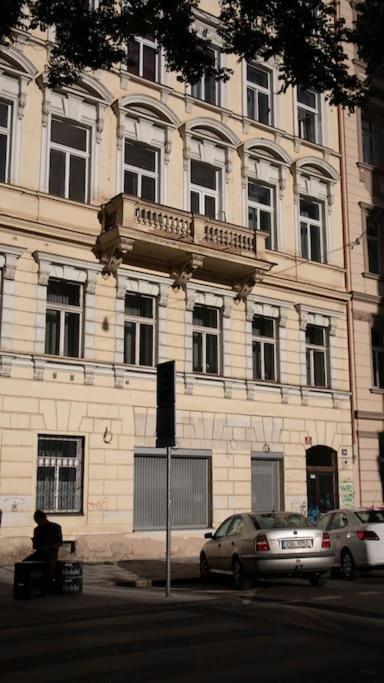 Modern In The Center Of Appartamento